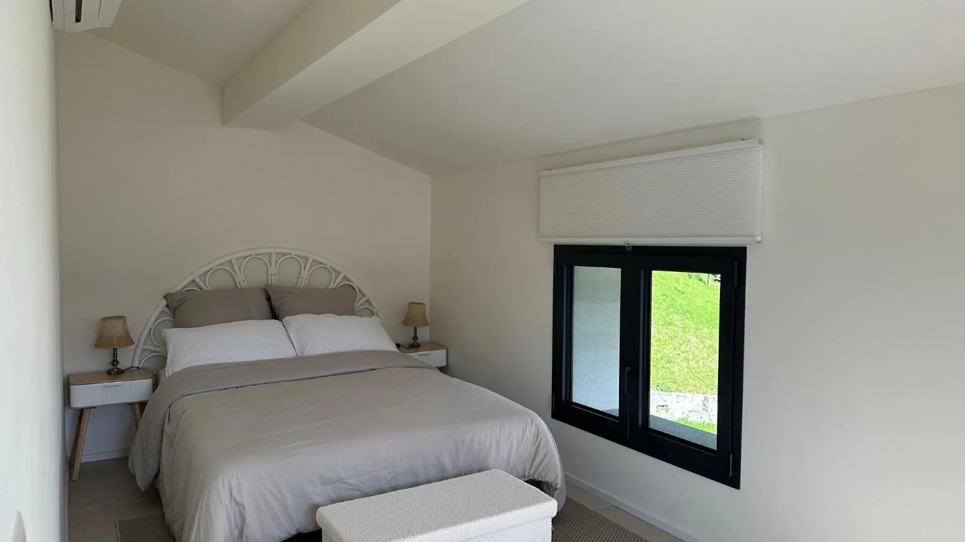 Villa D'Alba Guest House Civenna
