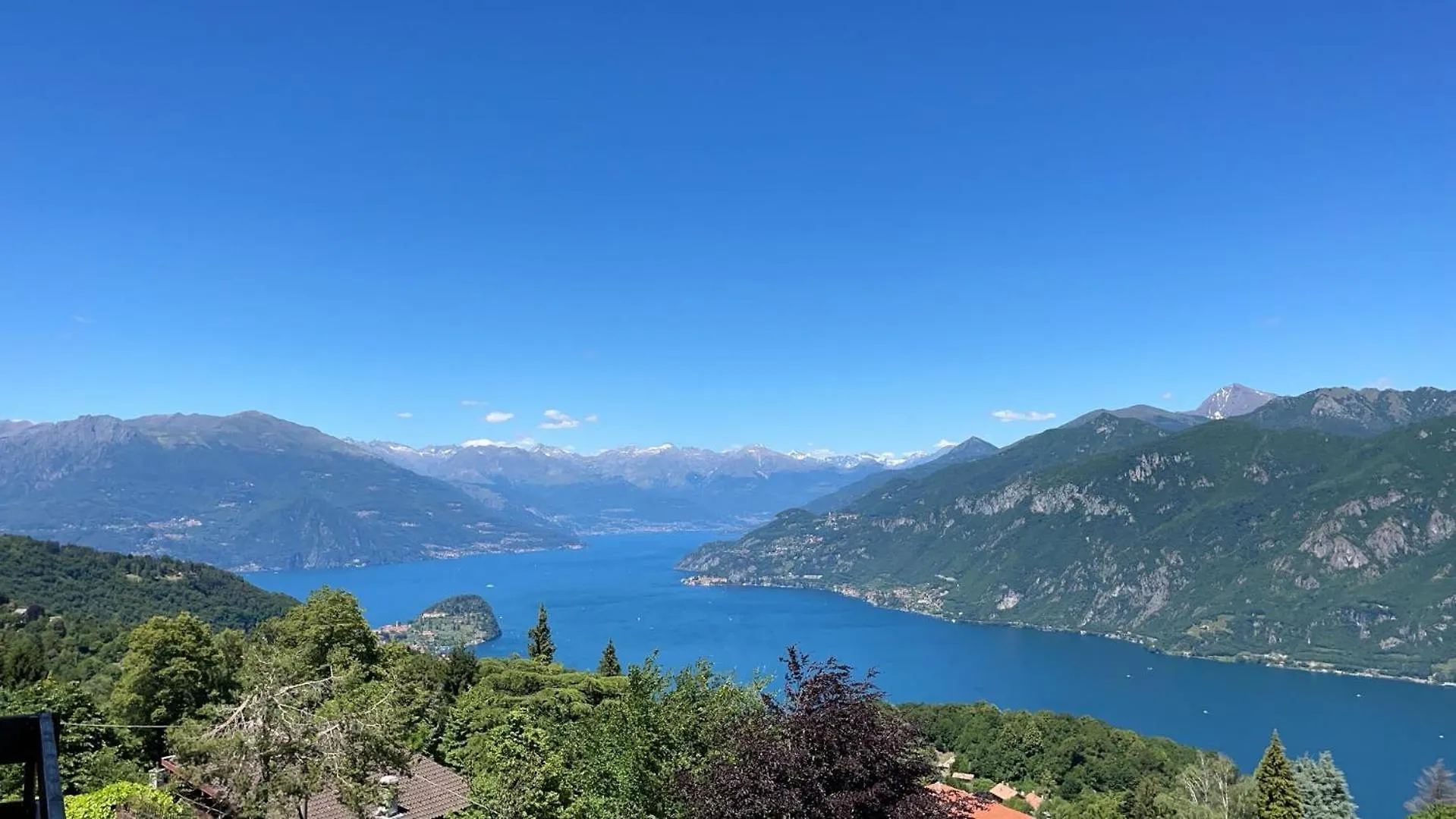 Villa D'Alba Guest House Civenna