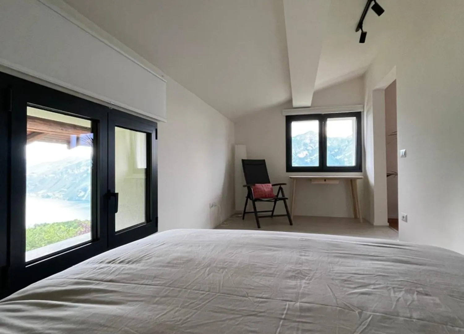 Villa D'Alba Guest House Civenna