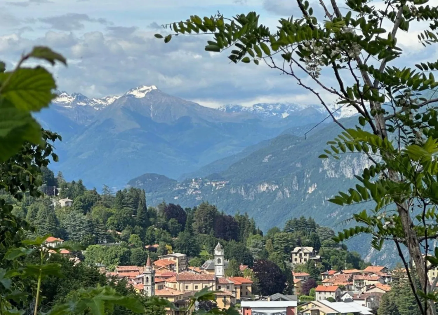 Villa D'Alba Guest House Civenna